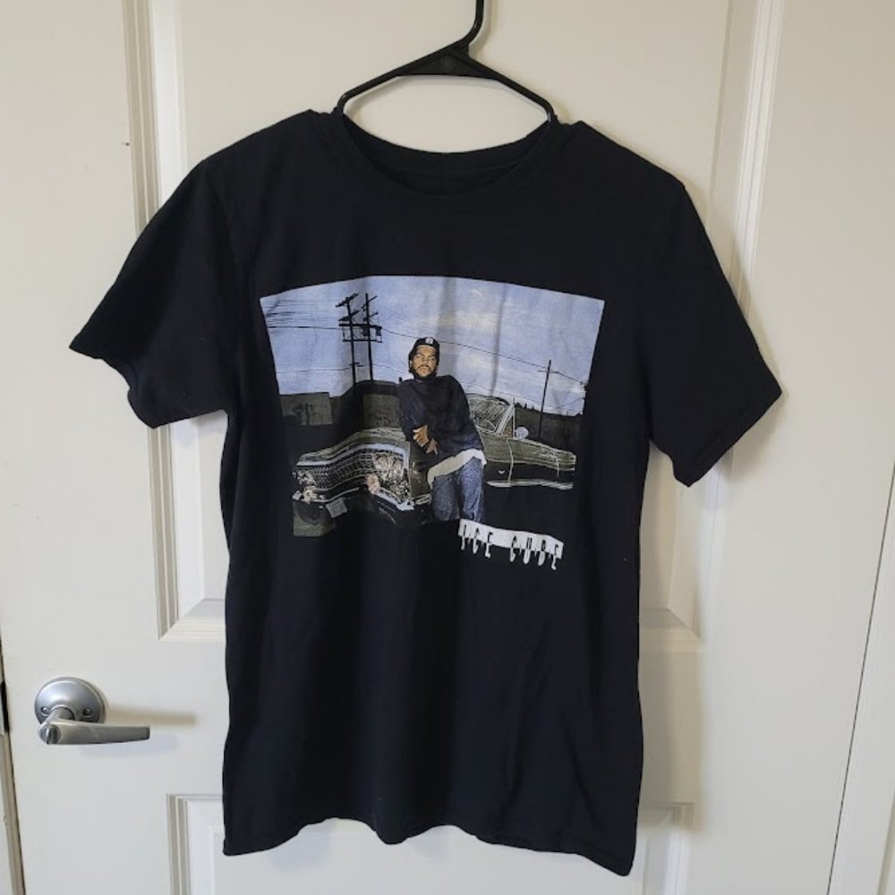 Ice cube T-shirt Men's size medium
